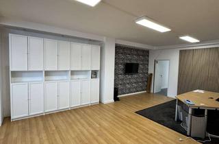 Büro zu mieten in Bahnhofstraße 61, 33758 Schloß Holte-Stukenbrock, Attraktive Gewerbefläche – 178 m² – frisch renoviert – ideal für Büro oder Verkauf