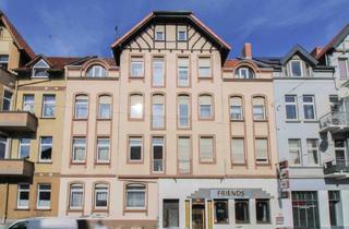 Wohnung kaufen in 30177 Hannover, Denkmalgeschützte 3-Zimmer-Altbauwohnung in Hannover-List – vermietet als WG