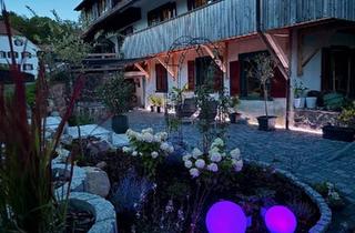 Wohnung kaufen in 79692 Kleines Wiesental, Kleines Wiesental - Großzügige Eigentumswohnung in einem 3Fam.Haus mit eigenem Garten