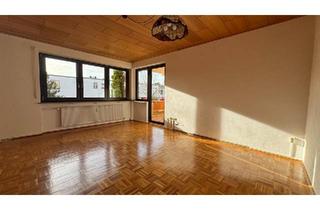 Wohnung kaufen in 92224 Amberg, Amberg - Helle 3-Zimmer-ETW mit Loggia, Eichenparkett & gepflegter WEG