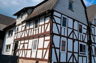 Haus kaufen in 37284 Waldkappel, Waldkappel - Haus mit Scheune zu verkaufen