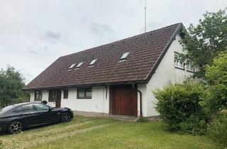 Einfamilienhaus kaufen in 79843 Löffingen, Löffingen - Einfamilienhaus mit großem Garten, Doppelgarage, Sauna