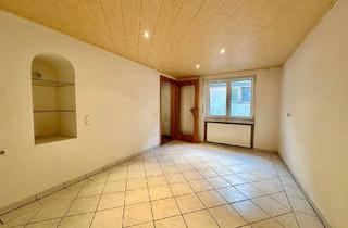 Einfamilienhaus kaufen in 79367 Weisweil, Weisweil - Charmantes Fachwerkhaus mit Doppelgarage - sanierungsbedürftig