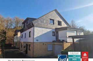 Wohnung kaufen in 57223 Kreuztal, Schöne Maisonettewohnung mit Wintergarten, Terrasse, Garage und Doppelcarport in Ferndorf!