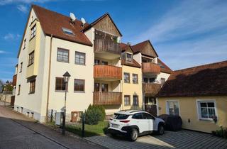 Wohnung kaufen in 86655 Harburg, Wohnfreundliche Stadtwohnung mit 2 TG-Stellplätzen