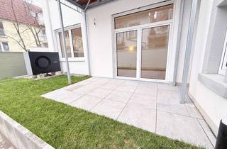 Wohnung kaufen in Klarastraße 17, 79106 Stühlinger, Großzügige 3 Zimmer Altbau Wohnung mit Terrasse und kleinem Gartenanteil - in Freiburg Stühlinger