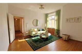 Wohnung kaufen in Grünberger Straße 10, 10243 Friedrichshain, Altbau-Perle in urbanem Umfeld