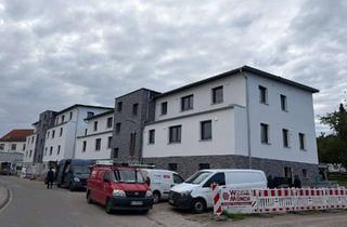 Wohnung kaufen in Josef-Heid-Str. 3/3a, 76703 Kraichtal, Attraktive 2-Zimmer Neubauwohnung mit Balkon im 1. OG in Kraichtal