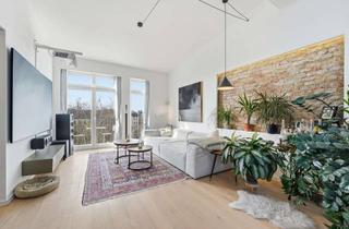 Penthouse kaufen in Wiener Straße 54, 10999 Kreuzberg, Lichtdurchflutete Penthouse-Oase in Kreuzberg: 2 Terrassen, Sauna, Parkblick - provisionsfrei