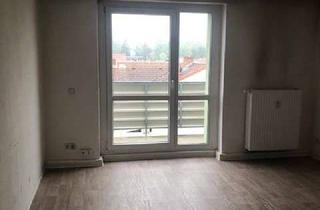 Wohnung mieten in Hans-Schomburgk-Siedlung 42, 06268 Querfurt, 3-Raum-Wohnung in Querfurt