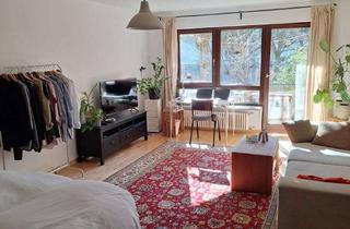 Wohnung mieten in Brunecker Strasse, 81541 München, Helle, WG-geeignete 3-Zimmer Wohnung mit Balkon an der U6 Partnachplatz