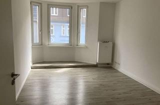 Wohnung mieten in Mülheimer Str. 16, 45145 Frohnhausen, 4,5-Zimmerwohnung in Essen-Frohnhausen - Ideal für Wohngemeinschaften