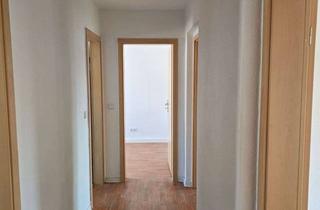 Wohnung mieten in Straße Der Einheit, 39624 Kalbe, Perfekte 3 -Raumwohnung zum kleinen Preis + Tageslichtbad (Dusche) + Balkon