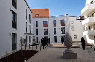 Wohnung mieten in Georgenstraße 15d, 86152 Innenstadt, Exklusive, neuwertige 2-Zimmer-Erdgeschosswohnung mit EBK und Garten in Augsburg