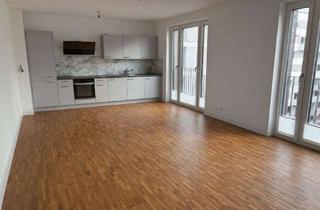 Wohnung mieten in Baakenallee 37, 20457 HafenCity, 4-Zimmer-Wohnung mit Loggia und Wasserblick teilmöbliert, am Park gelegen mit 270 Grad Ausrichtung