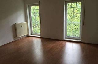 Wohnung mieten in Altchemnitzer Straße 12, 09120 Altchemnitz, *Günstige 1-Zimmer mit EBK, Aufzug und Wannenbad in Uninähe!*