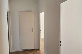 Wohnung mieten in Carl-Spitzweg-Straße 26, 39576 Stendal, Helle 3 -Raumwohnung im Erdgeschoss + Wannenbad + großer Balkon
