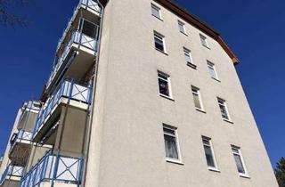 Wohnung mieten in Otto-Lilienthal-Straße 52, 01587 Riesa, Alles was man braucht, Einbauküche, Balkon, Ruhe...