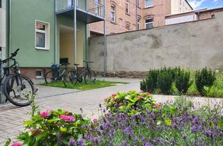 Wohnung mieten in Büschdorfer Straße, 06112 Freiimfelde, Mit Video: Großzügig, modern & hoch oben mit Dachterrasse