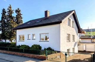 Einfamilienhaus kaufen in 69502 Hemsbach, Freistehendes Einfamilienhaus mit großem Garten, Garagen und viel Platz für die Familie