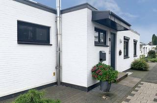 Haus kaufen in 41352 Korschenbroich, großzügiger Bungalow - Perfekt für Familien und mit Perspektive fürs Alter