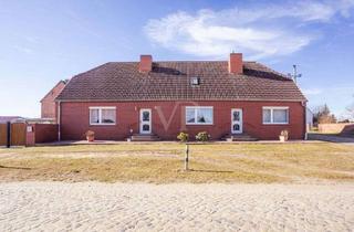 Haus kaufen in 39524 Neuermark, Sanierter Hof auf großem Grund mit Nebengelassen und traumhaftem Weitblick
