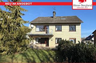 Einfamilienhaus kaufen in 32457 Porta Westfalica, Solides Einfamilienhaus mit viel Platz und unverbautem Ausblick