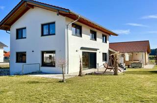 Einfamilienhaus kaufen in Hoferstraße, 84558 Kirchweidach, NEUWERTIGES EINFAMILIENHAUS IN TOPLAGE VON KIRCHWEIDACH