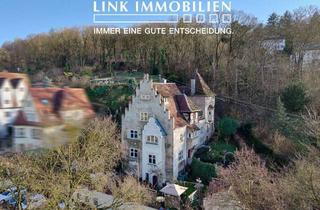 Villa kaufen in 73734 Esslingen, Historische Denkmalschutz-Villa in Esslingen – 3 Wohneinheiten, Ferienapartments & Werkstatt