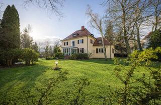 Villa kaufen in 04425 Taucha, Charmante Altbauvilla mit parkähnlichem Garten und Ausbaupotenzial