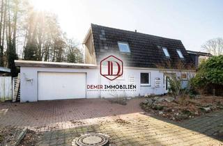 Einfamilienhaus kaufen in 27721 Ritterhude, Ritterhude// Modernisiertes Einfamilienhaus mit Pool, Bachlauf und 755 m² Grundstück