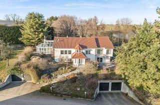 Villa kaufen in 88368 Bergatreute, Repräsentative Landhausvilla nahe Ravensburg – Schloss‑Ambiente auf ca. 2.500 m² Parkgrundstück