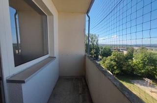 Wohnung mieten in Straße Glück-Auf 22, 06526 Sangerhausen, Moderne Dreiraumwohnung zum Top Mietpreis!