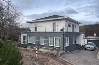 Villa kaufen in 67308 Zellertal, Moderne Stadtvilla mit Garten, Dachterrasse & separatem Büro