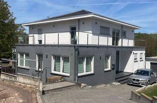 Villa kaufen in 67308 Zellertal, Moderne Stadtvilla mit Garten, Dachterrasse & separatem Büro