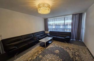 Anlageobjekt in Marktheidenfelder Weg 2-4, 63128 Dietzenbach, Helle 4 Zimmer-Wohnung + Balkon inkl. Tiefgaragen-Platz nähe S-Bahn & Rathaus-Center***