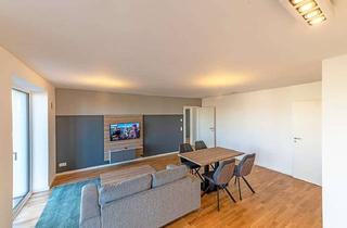 Immobilie mieten in Am Olympiapark, 80637 Neuhausen-Nymphenburg, Modern möblierte 3-Zimmer Wohnung mit Balkon direkt am Olympiapark