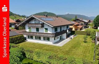 Wohnung kaufen in 82499 Wallgau, Neuwertige Gartenwohnung mit Flair! Unverbaubarer Bergblick inklusive...