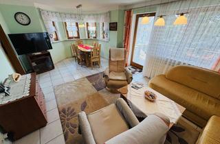 Wohnung kaufen in 74906 Bad Rappenau, Charmante 3-Zimmer- Wohnung mit Balkon und Potenzial für Kapitalanleger oder Eigennutz