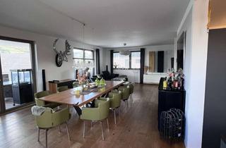 Wohnung kaufen in 64673 Zwingenberg, Luxuriöse behindertengerechte 4-Zimmer-Wohnung mit 2 gr. Balkonen + 2 Garagenplätzen mit Wallbox