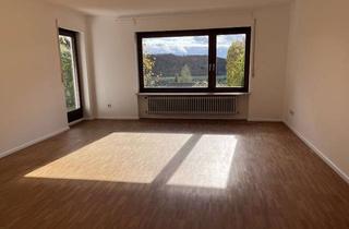 Wohnung kaufen in 79761 Waldshut-Tiengen, Gartenwohnung mit Rheinblick in Waldshut