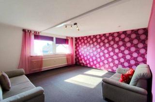 Wohnung kaufen in 95326 Kulmbach, Gemütliches Wohnen mit Wohlfühlfaktor: Helle 3-Zimmer-DG-Wohnung mit Garage in Melkendorf!