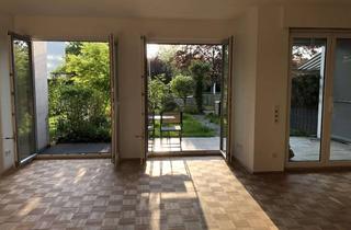 Wohnung mieten in Philosophenweg, 47051 Altstadt, Schöne 3 Zimmer Erdgeschosswohnung am Duisburger Innenhafen mit Garten und Tiefgarage