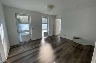 Wohnung mieten in Rolshover Kirchweg 42, 51105 Poll, Exklusive, vollständig renovierte 2-Raum-Terrassenwohnung mit EBK in Köln Poll