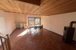 Wohnung mieten in 83677 Greiling, Gemütliche 2,5-Zimmerwohnung mit Galerie und Balkon