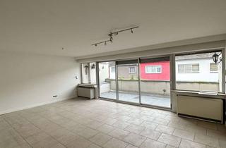 Wohnung mieten in Hauptstraße 139, 41236 Rheydt, 3-Zimmerwohnung mit zwei geräumigen Balkonen und großzügigen Wohnzimmer!