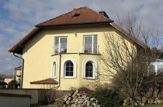 Doppelhaushälfte kaufen in 01328 Gönnsdorf, Großzügige Doppelhaushälfte mit Einliegerwohnung: Kamin++Wintergarten++Einbauküche–249m² Wohnkomfort