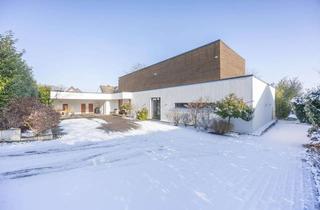 Villa kaufen in 48291 Telgte, Repräsentative Moderne: Exklusive Bauhausvilla auf weitläufigem Parkgrundstück