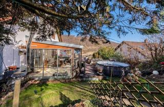 Einfamilienhaus kaufen in 73344 Gruibingen, Großzügiges Einfamilienhaus mit Wintergarten, Kaminofen, Garten und 2 Garagen in idyllischer Lage