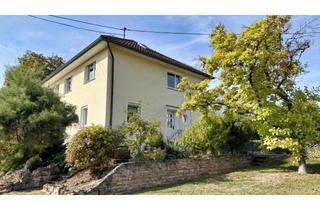 Villa kaufen in 74336 Brackenheim, Komfortabel wohnen – freistehendes Haus mit weitläufigem Garten